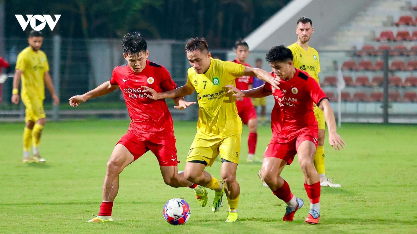 Lịch thi đấu và trực tiếp bóng đá Việt Nam hôm nay 4/9: Khai mạc V-League