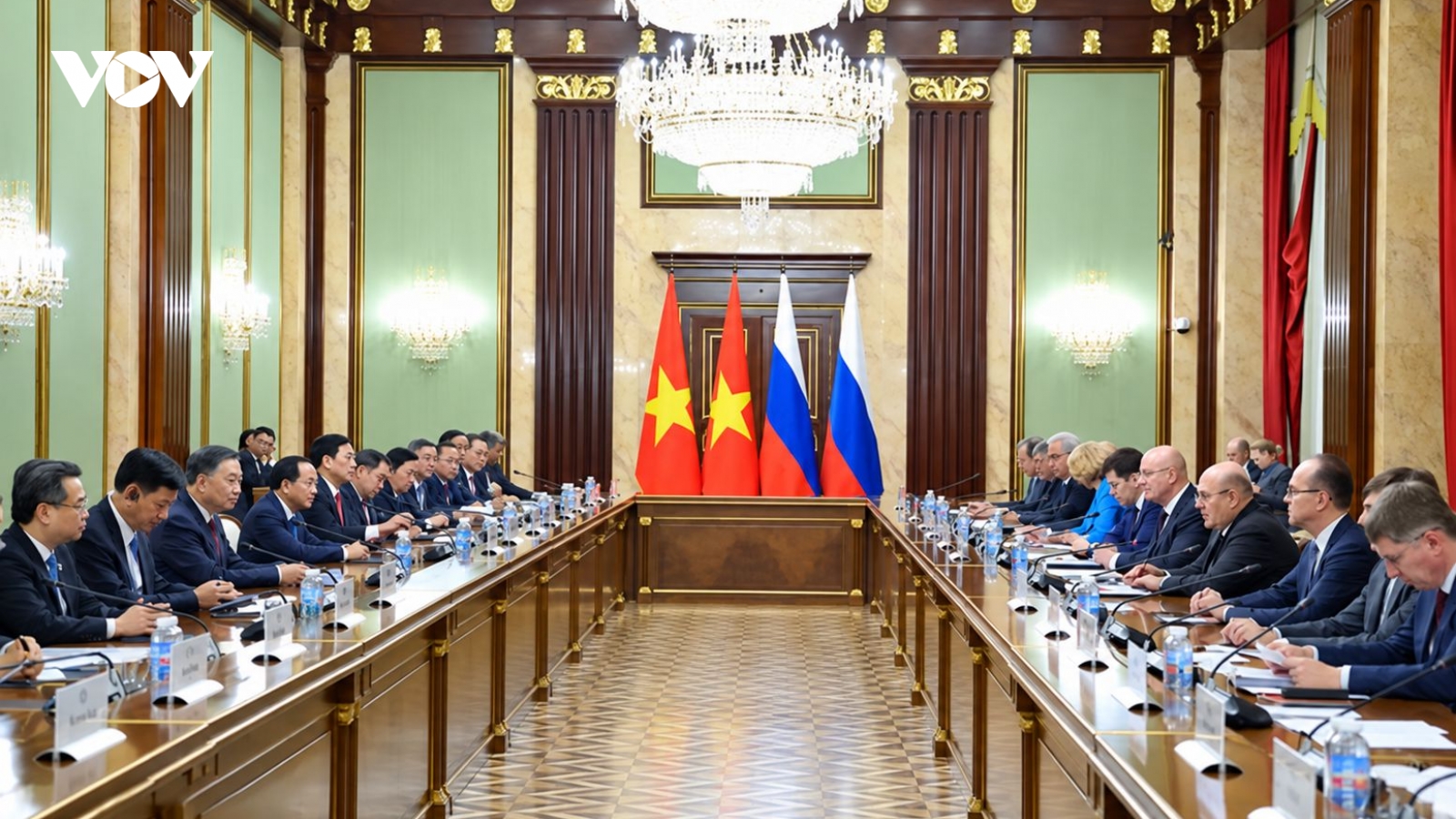 Vietnam, Russia inject new impetus into economic, sci-tech cooperation
