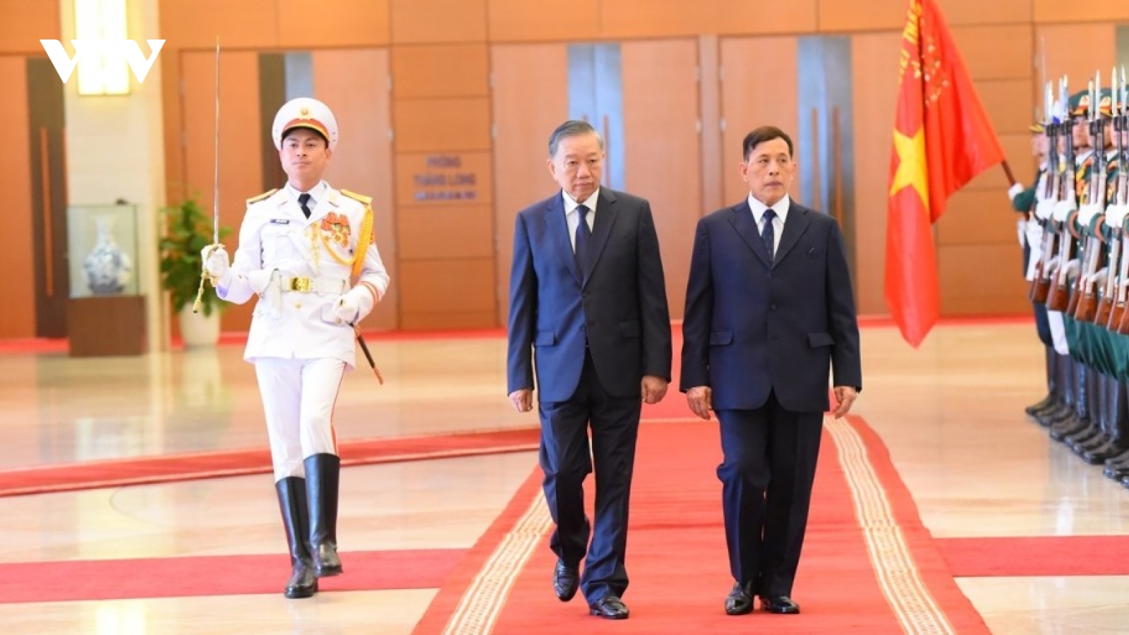 Official welcome ceremony for King and Queen of Thailand on state visit to Vietnam