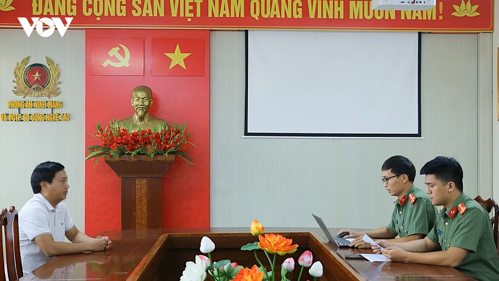 Đăng tin sai sự thật về vỡ đê, người đàn ông ở Hà Tĩnh bị phạt 15 triệu đồng
