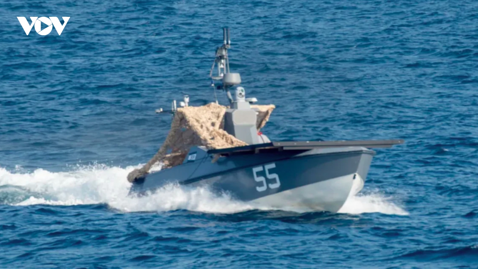 USV Ukraine lần đầu giao chiến với xuồng vũ trang Nga ở Biển Đen