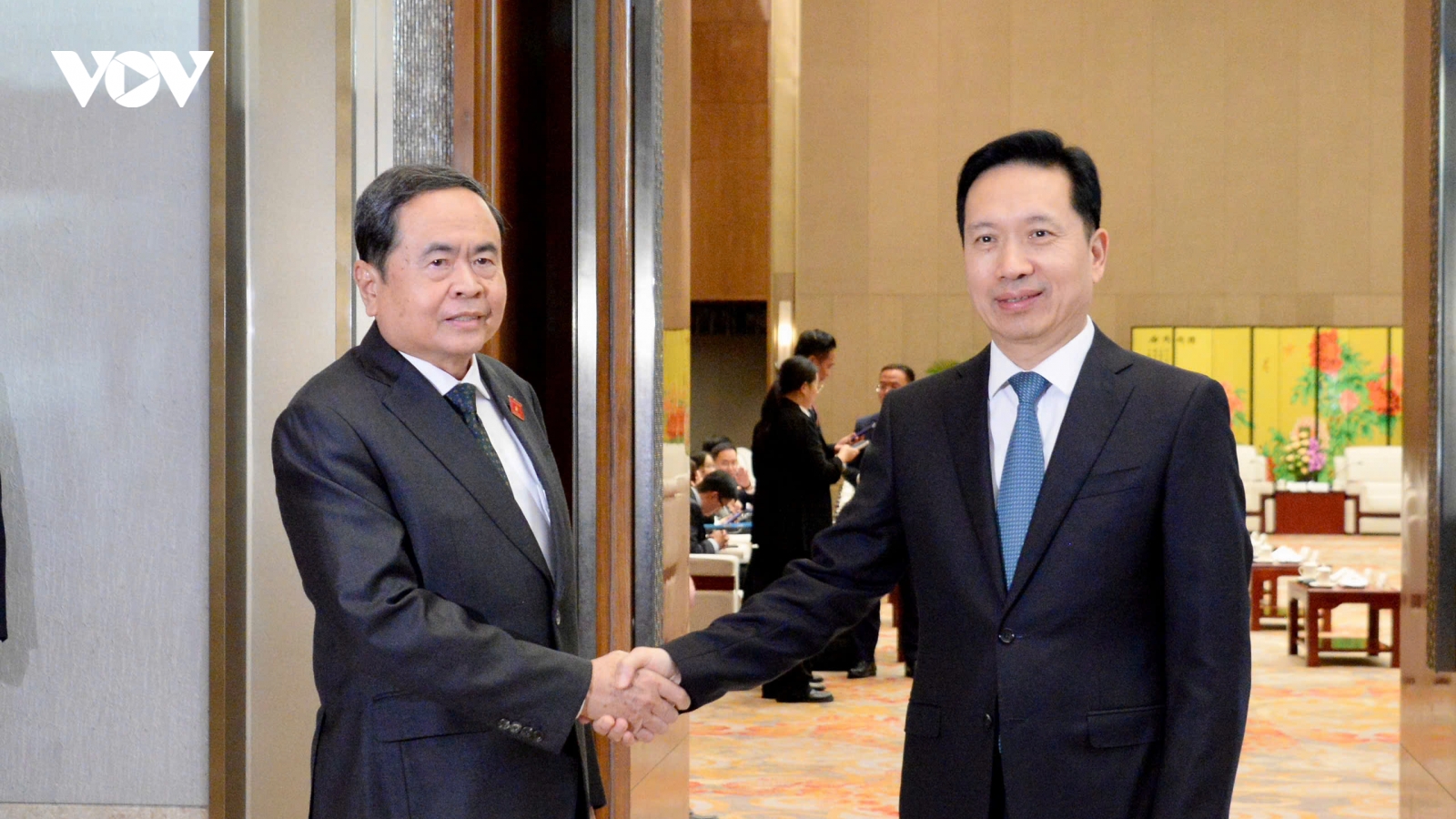 Chủ tịch Quốc hội đề nghị tỉnh Hưng Yên và tỉnh Thiểm Tây trở thành hợp tác điển hình
