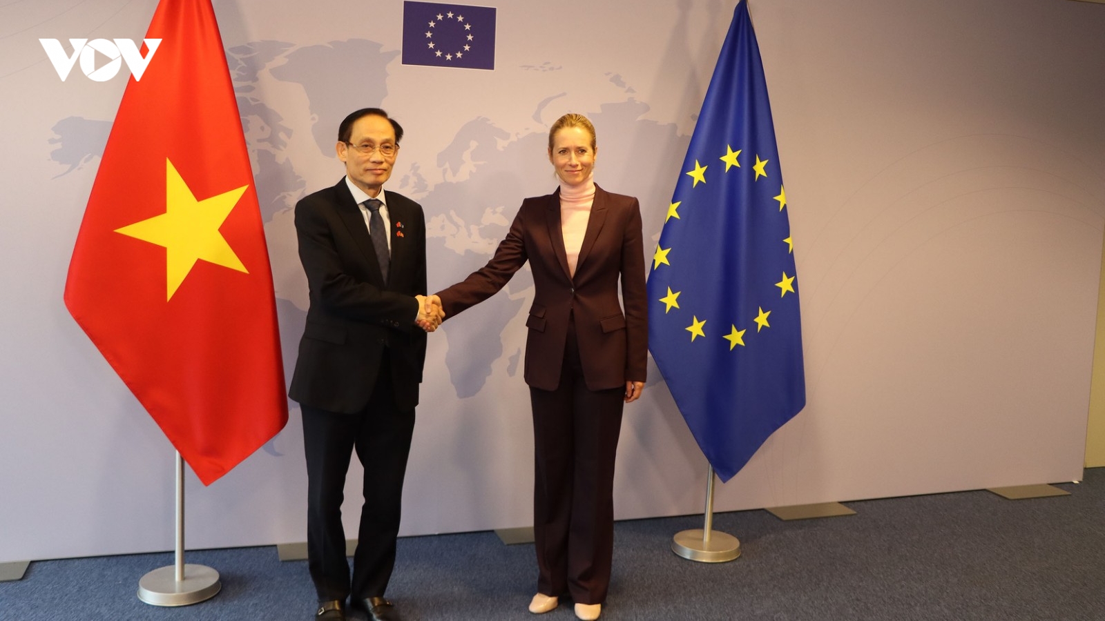 Bộ trưởng Bộ Ngoại giao Lê Hoài Trung gặp đại diện cấp cao EU