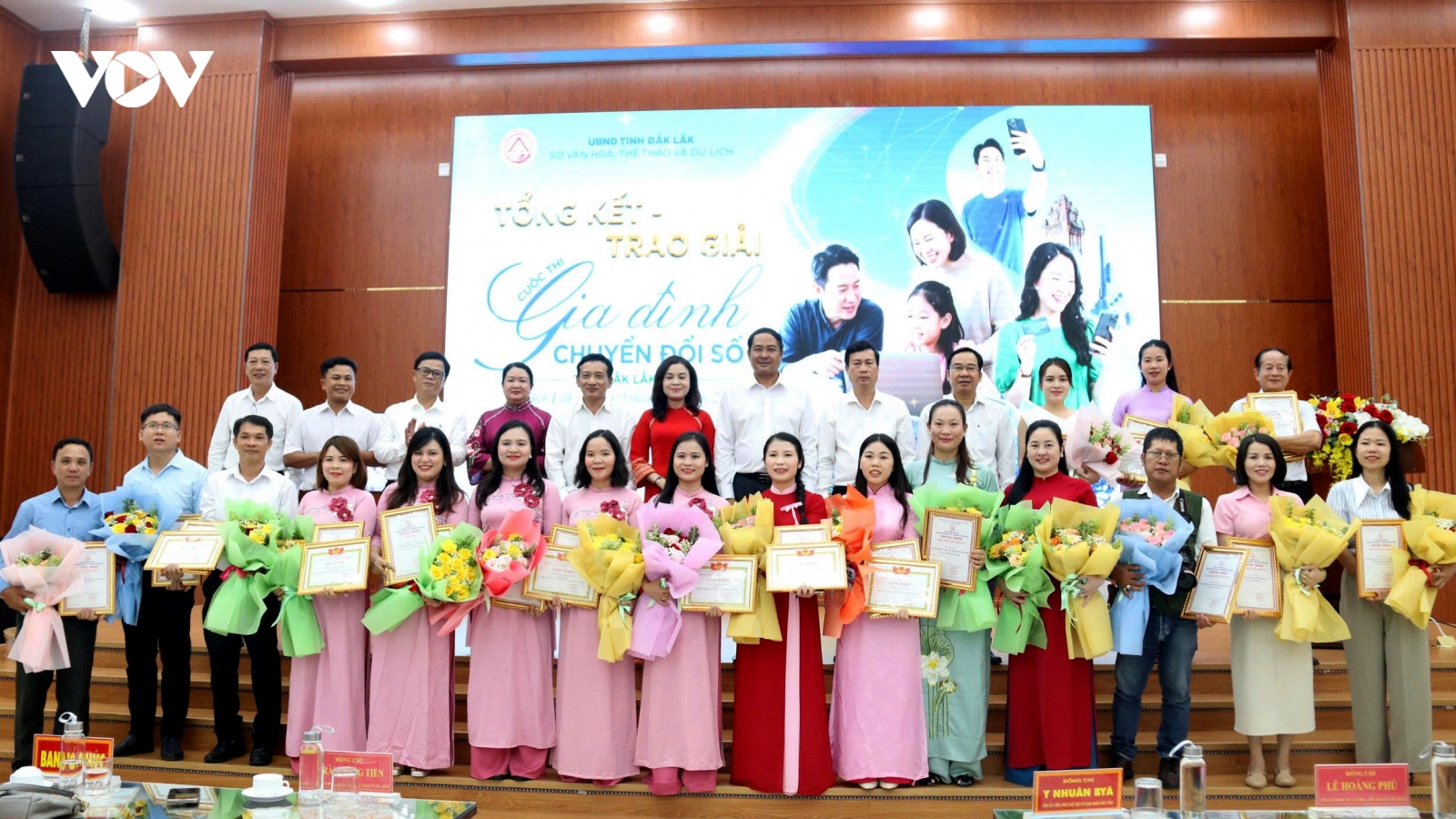 Cuộc thi gia đình chuyển đổi số
