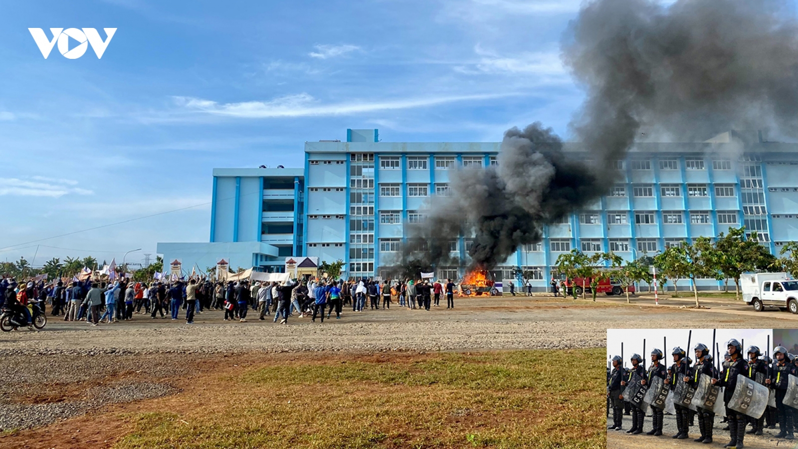 Police conduct security drill for riot, terrorism scenarios in Central Highlands