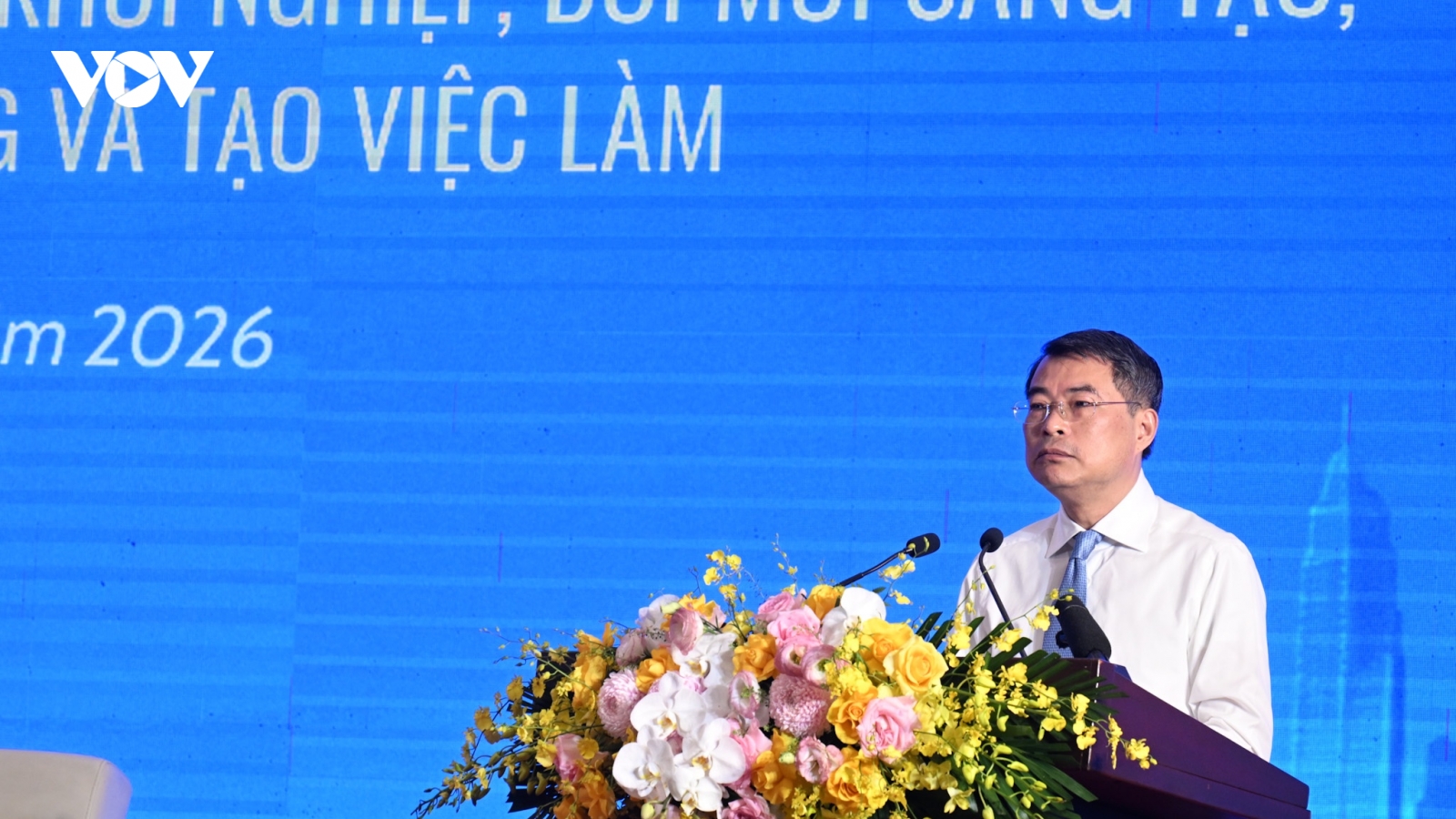 Thủ tướng kêu gọi thanh niên tiên phong thay đổi tư duy, trau dồi tri thức