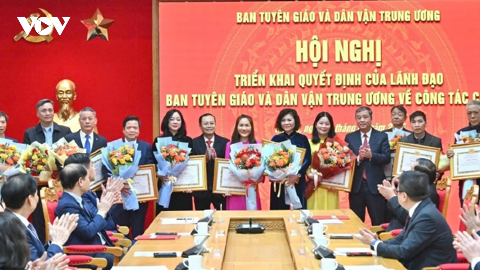 Nhiều vụ trưởng của Ban Tuyên giáo và Dân vận Trung ương xin nghỉ hưu trước tuổi