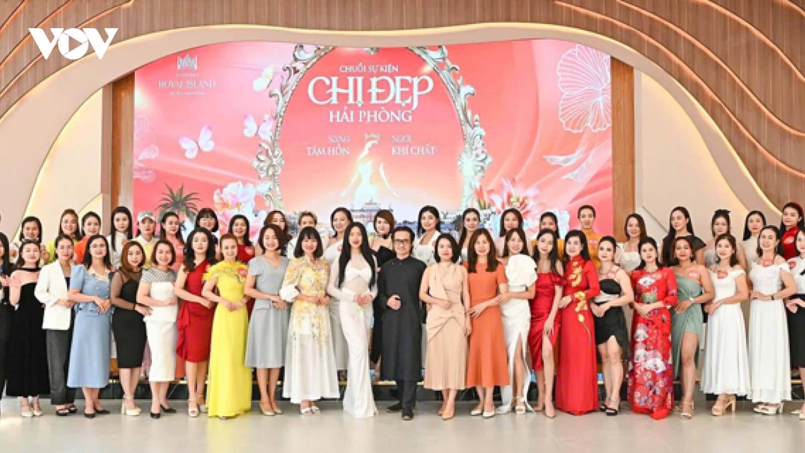 Chuỗi sự kiện 'Chị Đẹp' khuấy động 'đảo tỷ phú' Vũ Yên trong dịp lễ 20/10