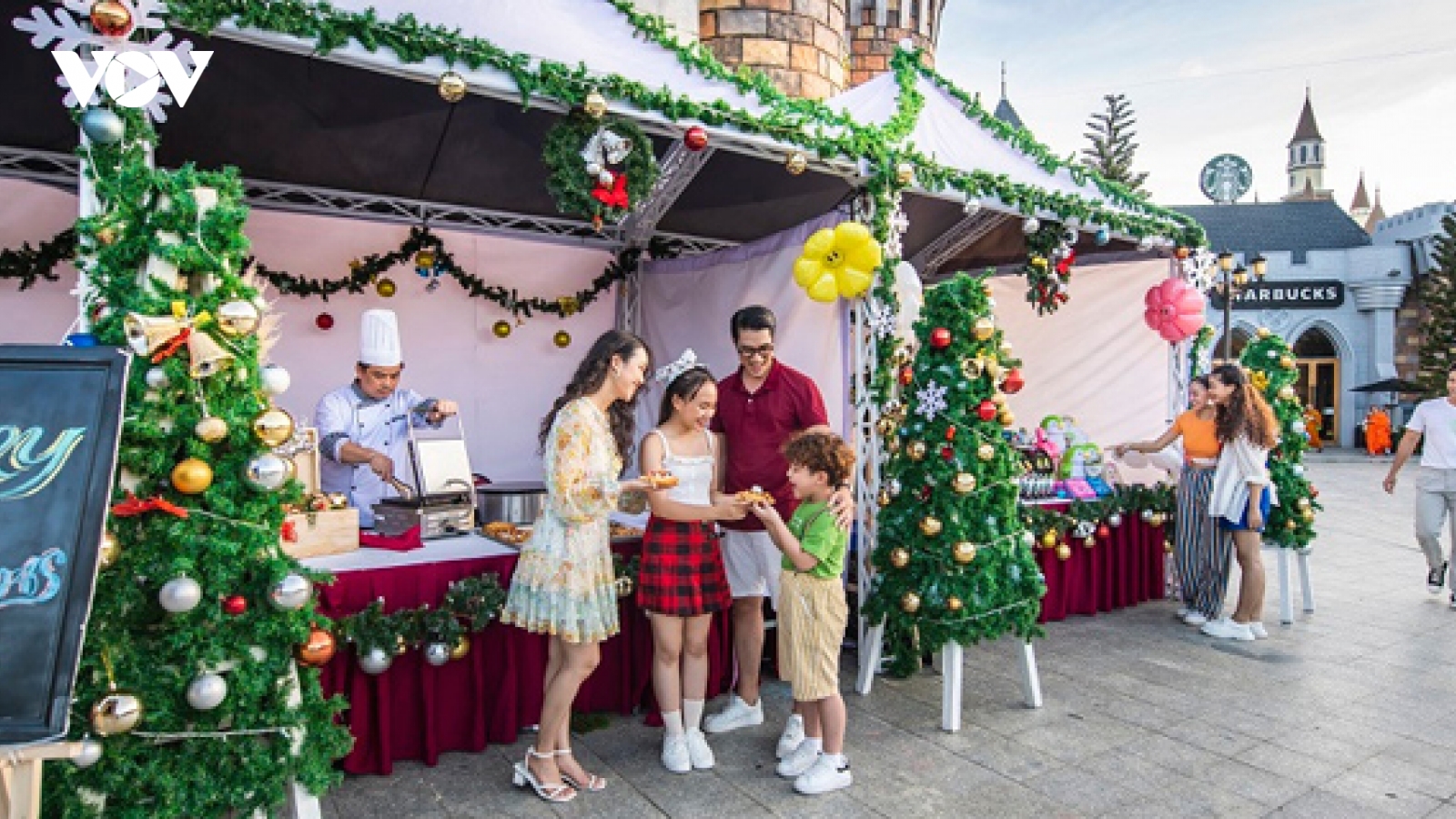 Thành phố Thủ Đức đi đầu trend đi chơi Noel sớm