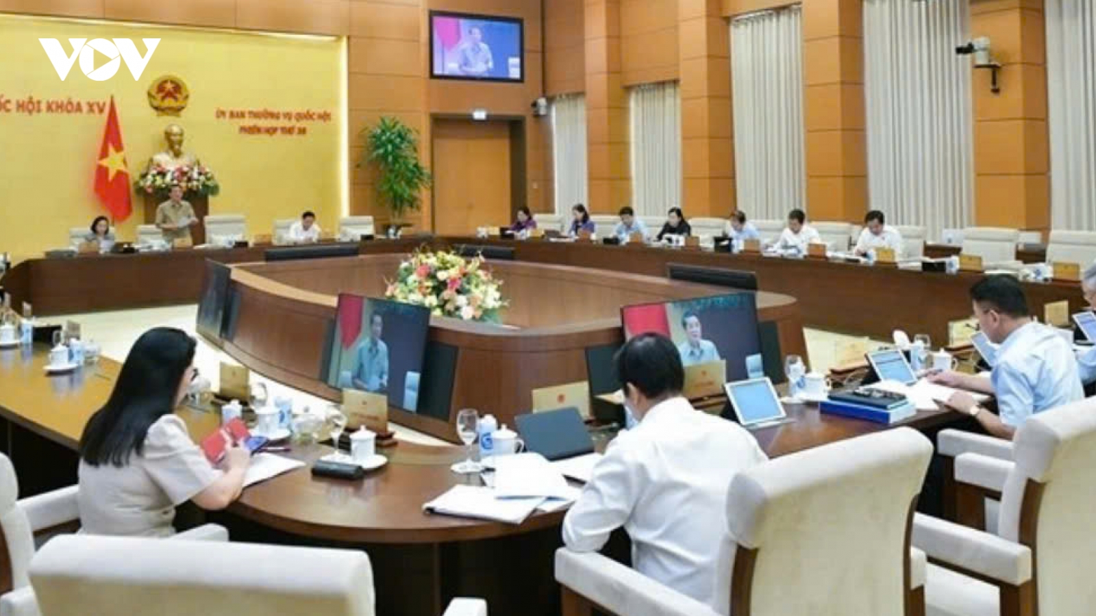 Đề xuất thủ tục đầu tư đặc biệt để thu hút các nhà đầu tư chiến lược