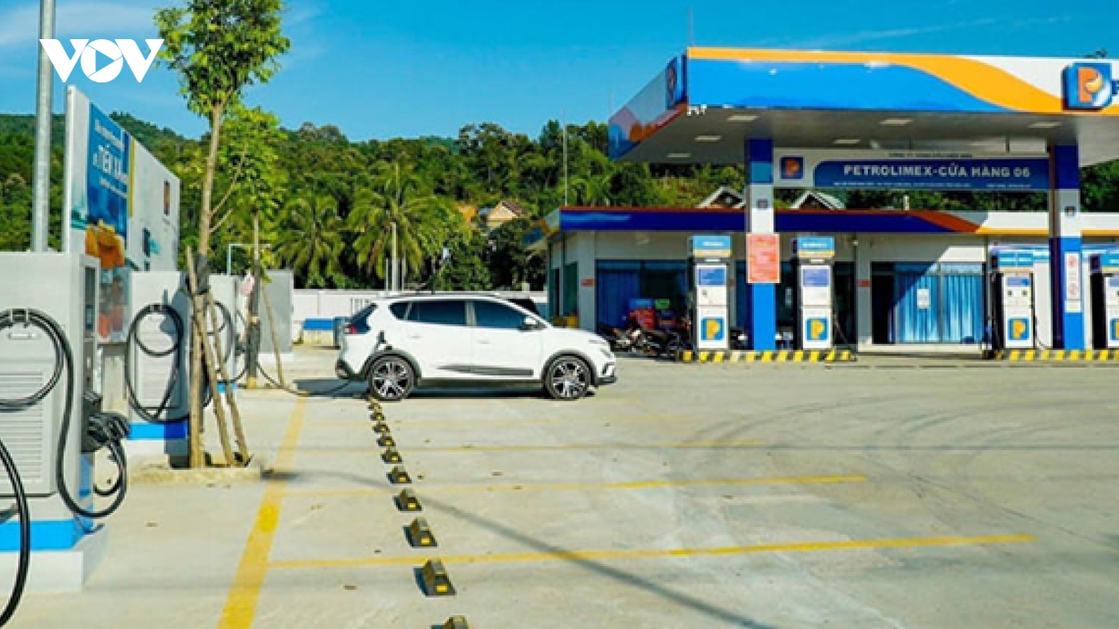 Chuyện giá điện cho xe điện!