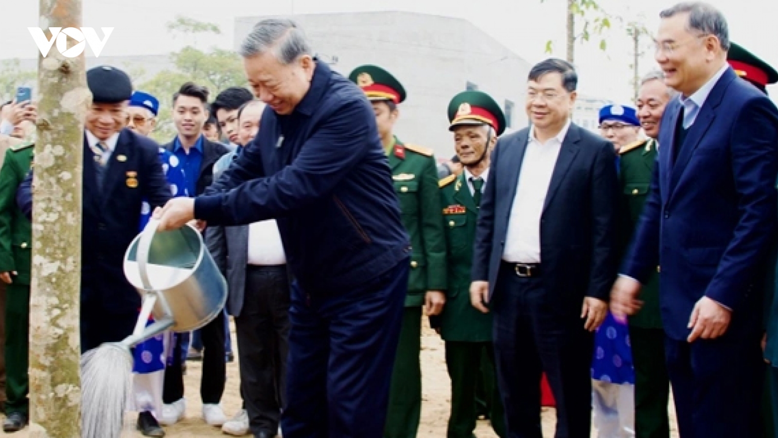 Tổng Bí thư Tô Lâm dự Lễ phát động Tết trồng cây Đời đời nhớ ơn Bác Hồ tại Hưng Yên