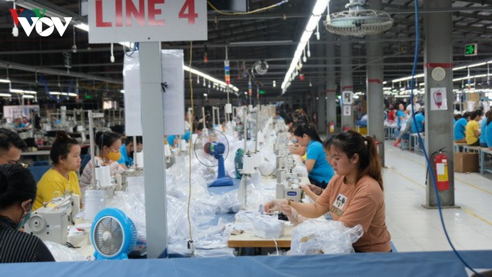 Hiến kế cải cách thủ tục hành chính giúp doanh nghiệp khôi phục sản xuất