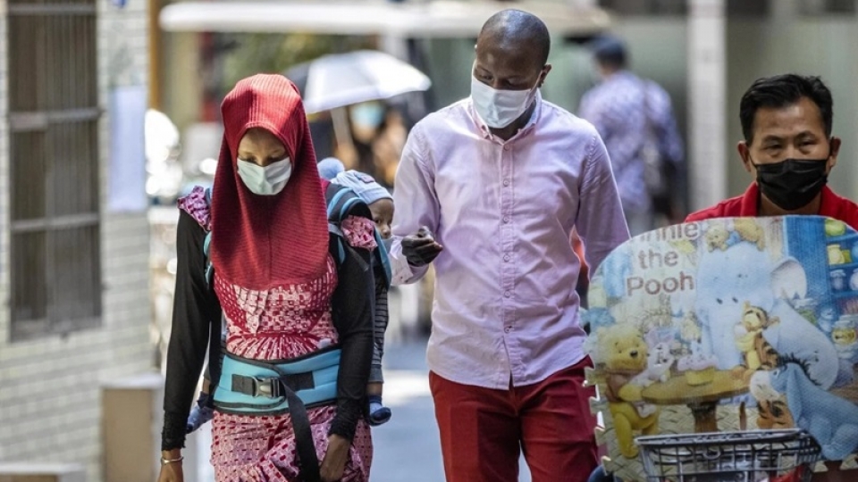 nguoi chau Phi o Quang Chau -EPA.jpg