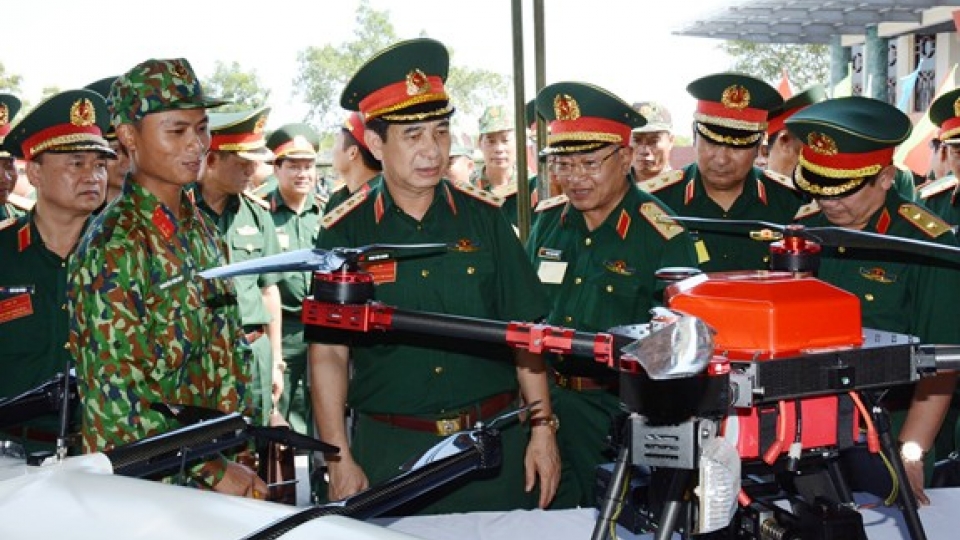 phan_van_giang_nell.jpg