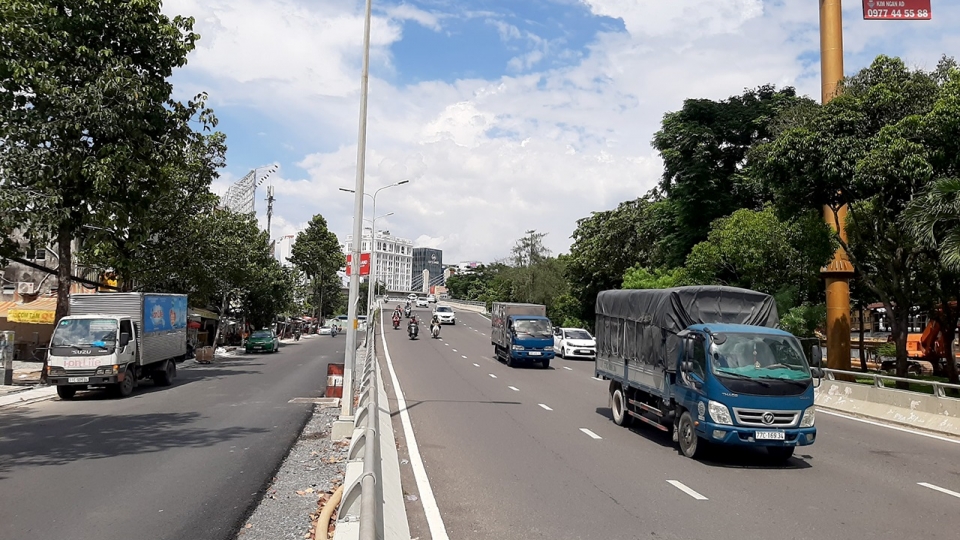 Cầu vượt Nguyễn Hữu Cảnh sẽ cấm lưu thông từ 3-10.jpg
