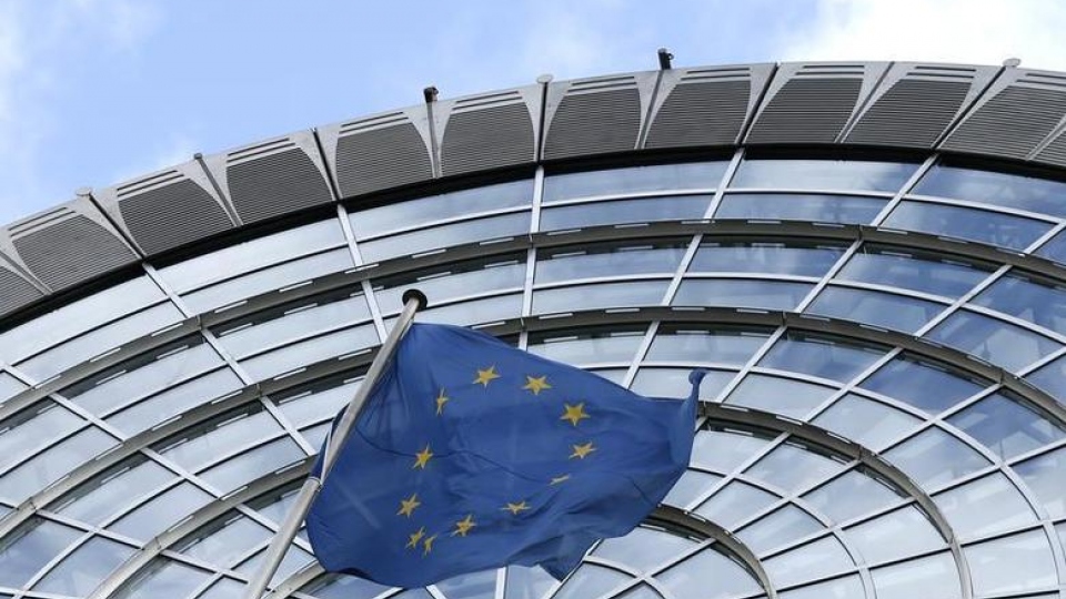 EU1.jpg