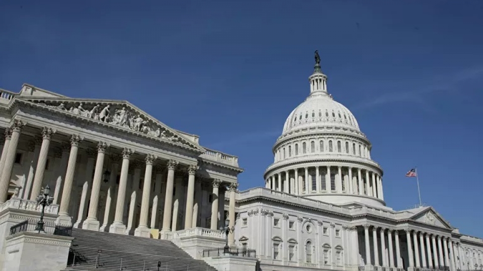 toa nha quoc hoi My, -sputnik.jpg