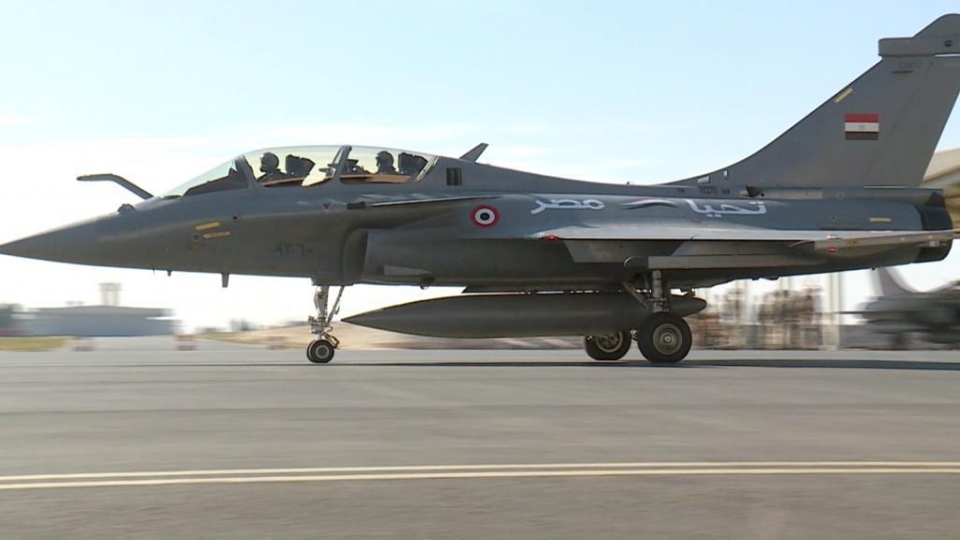 4.5.21_may_bay_chien_dau_rafale.jpg