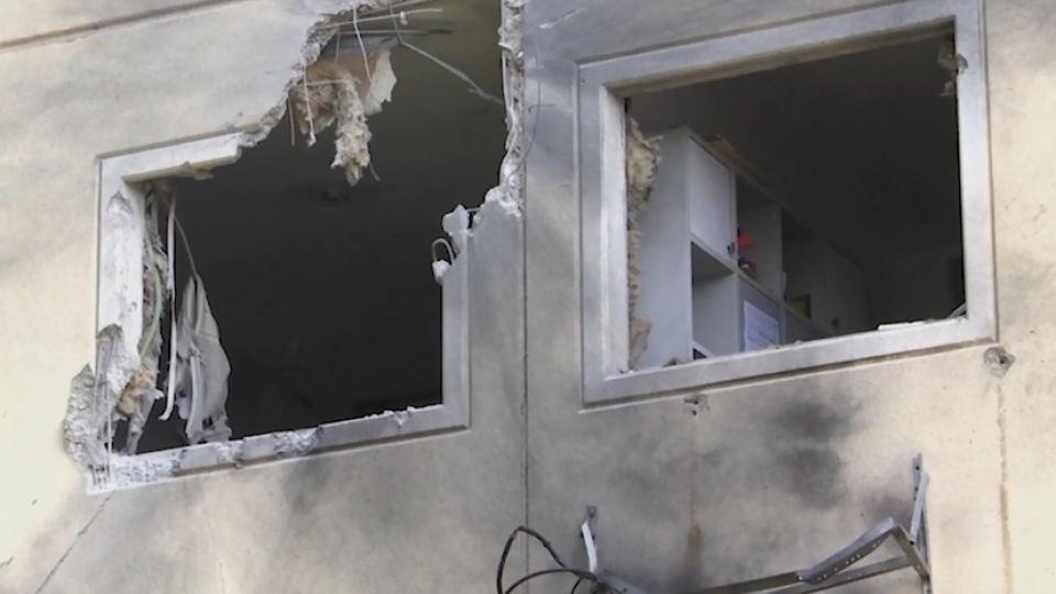 Israel, nha dan bi hu hai do rocket Hamas ban tu Gaza, -daily mail.jpg