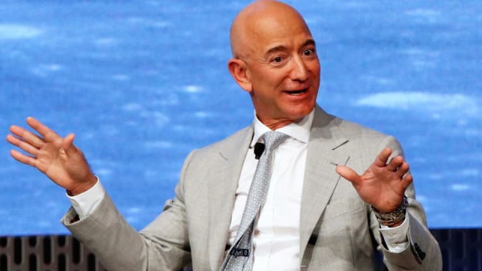 bezos-1619882418662.jpg