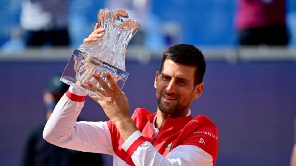 djokovic-vo-dich-belgrade-open-chay-da-hoan-hao-cho-roland-garros_10112.jpg