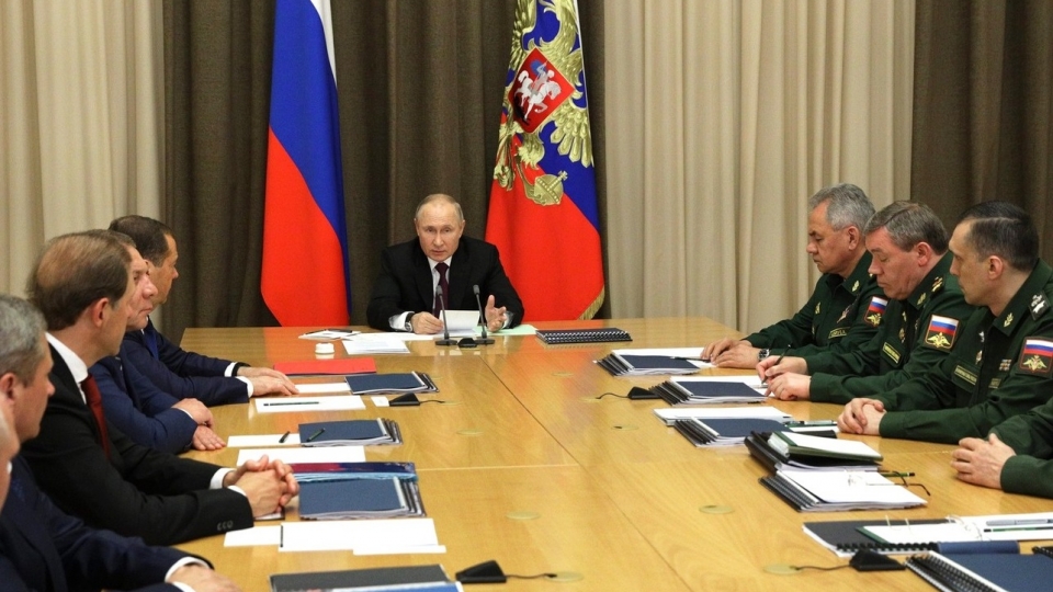 putin va quan chuc Nga -kremlin.jpg