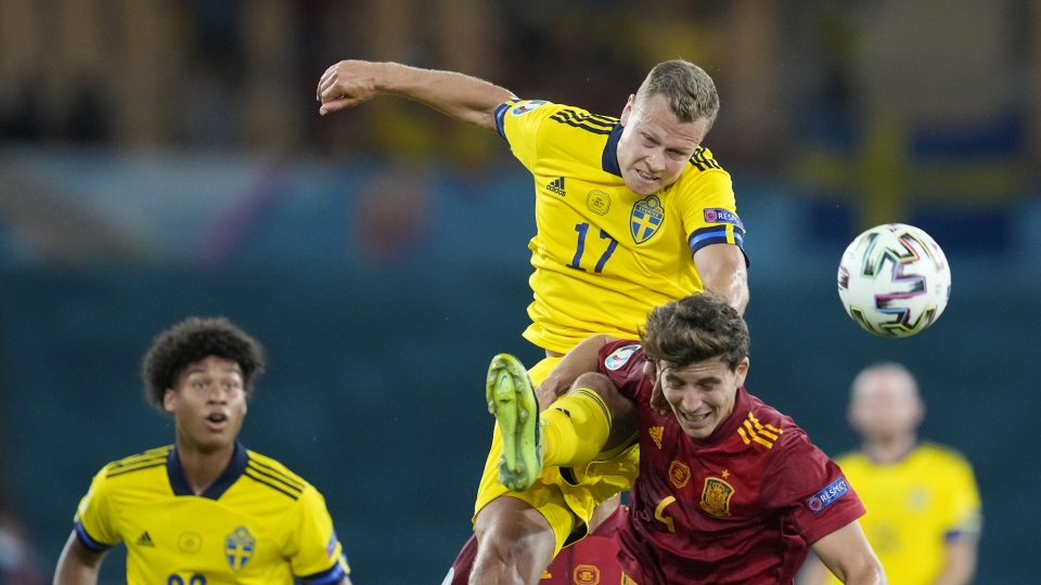 2021-06-14t205912z_1006753381_up1eh6e1malq8_rtrmadp_3_soccer-euro-esp-swe-report.jpg