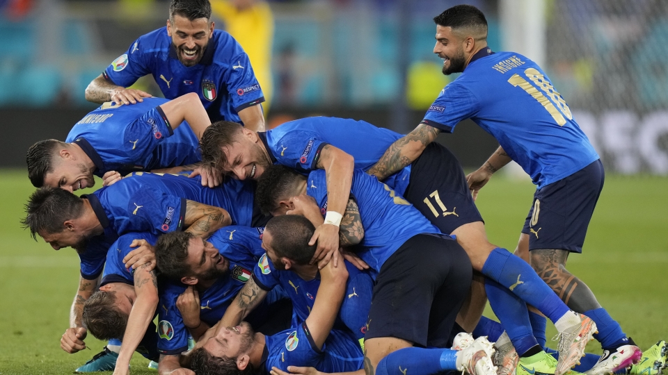 2021-06-16T201540Z_1130068671_UP1EH6G1KA20X_RTRMADP_3_SOCCER-EURO-ITA-SWI-REPORT.JPG
