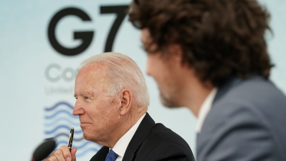 G7.jpg