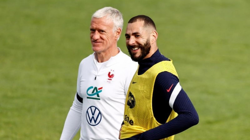 dt phap dua ra yeu cau dac biet cho benzema va giroud.jpg