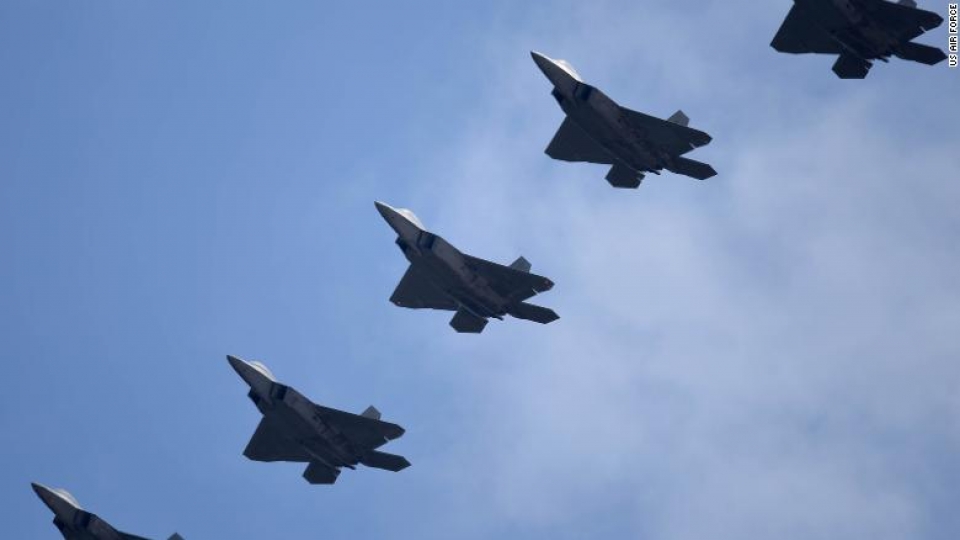 210715022040-04-us-air-force-f-22-guam-tinian-exercise-intl-hnk-exlarge-169.jpg