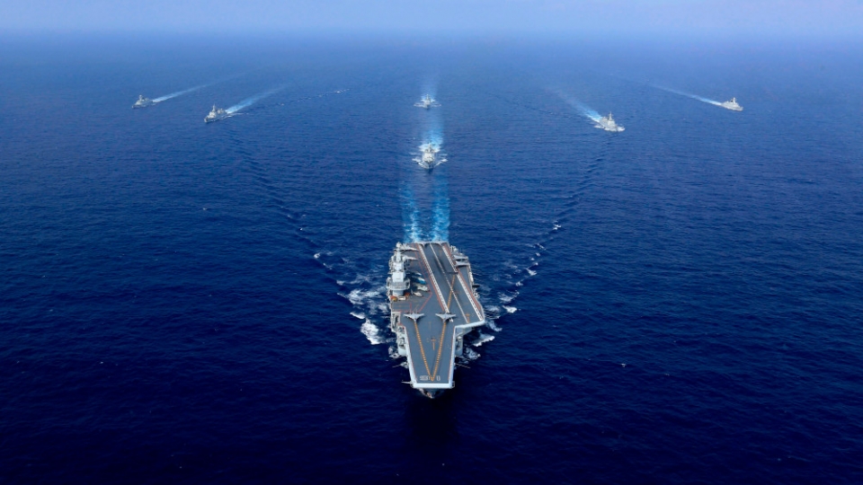 tau_san_bay_trung_quoc.jpg