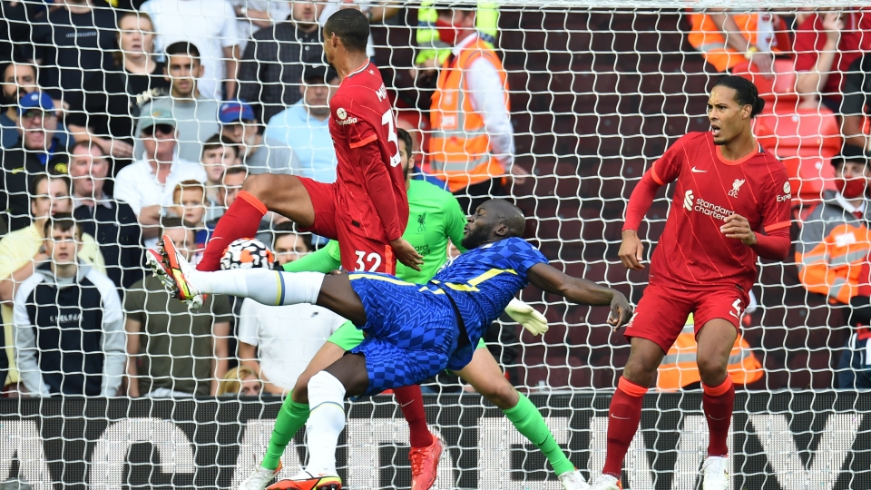 2021-08-28T175753Z_1962144934_UP1EH8S1DWFXA_RTRMADP_3_SOCCER-ENGLAND-LIV-CHE-REPORT.JPG