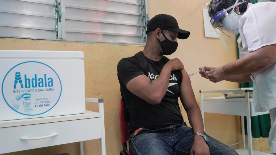 vaccine Cuba tiem chung Covid Abdala -reu.jpg