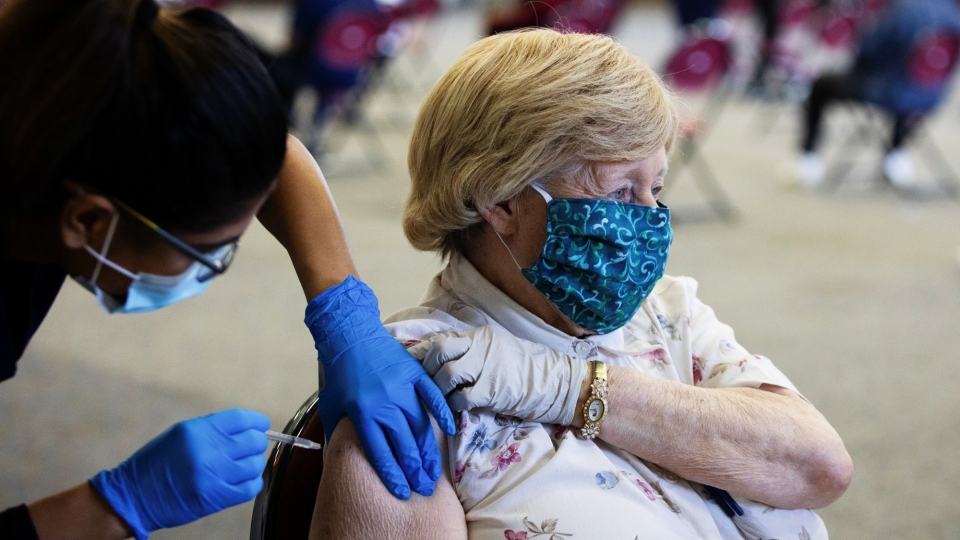 211013-covid-vaccine-se-150p-01ca98.jpg