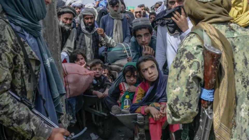 Afghanistan thieu doi thoi Taliban -facebook.jpg