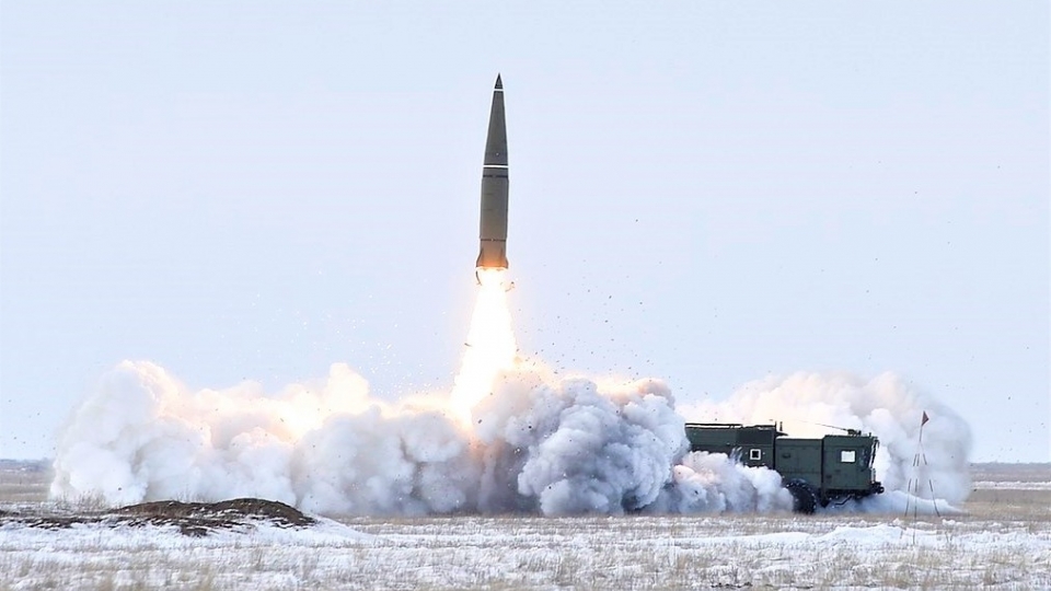 2_iskander_combatlaunching_wikipedia.org_.jpg