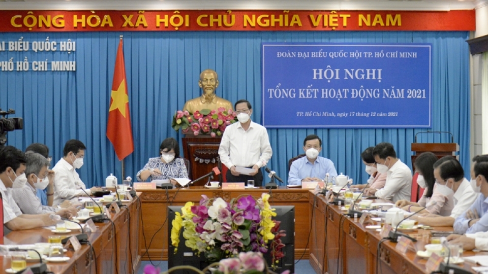 Hoi nghi Tong ket Doan DBQH TP.HCM chieu 17-12.jpg