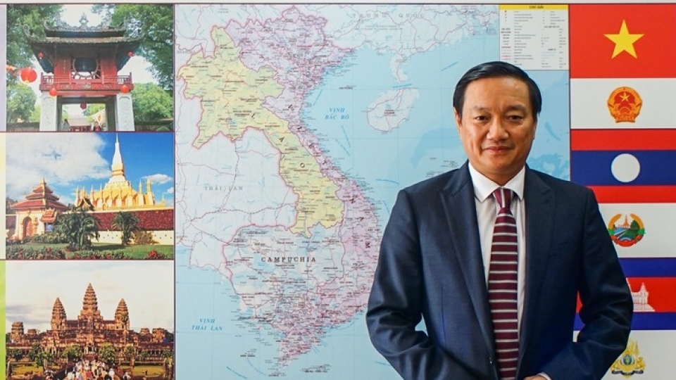 ds_vn_tai_lao.jpg