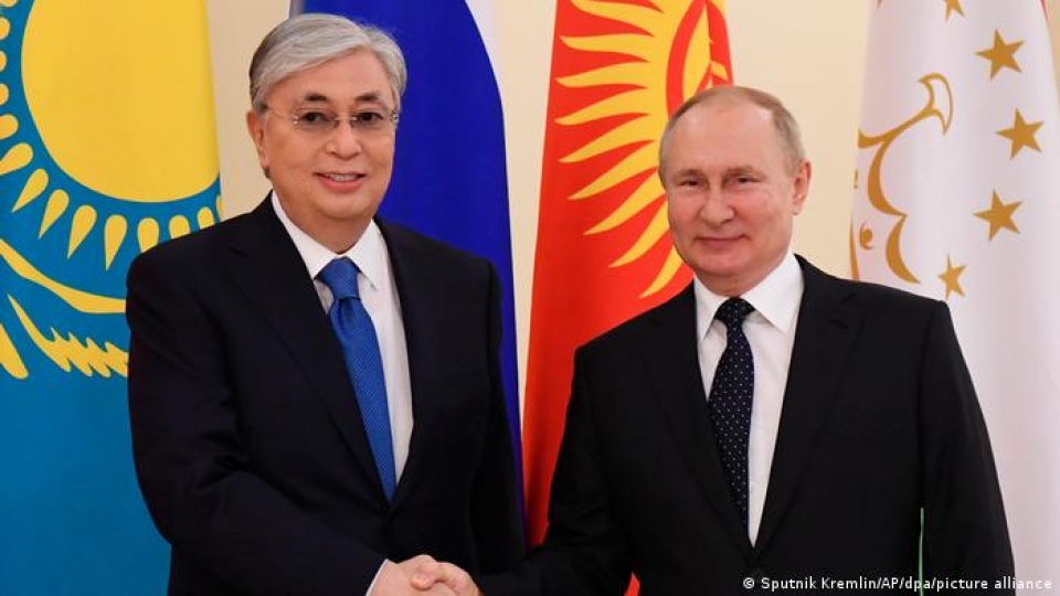 putin_tokayev.jpg