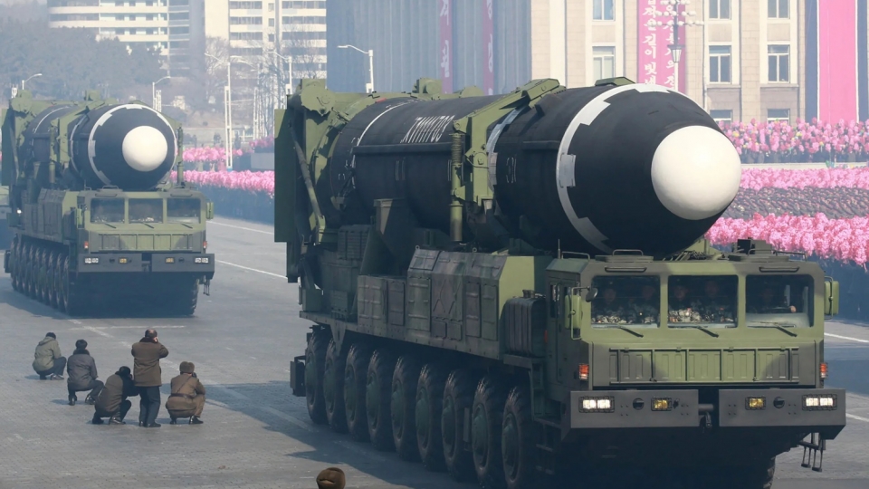 hwasong-15 ten lua trieu tien -kcna.jpg