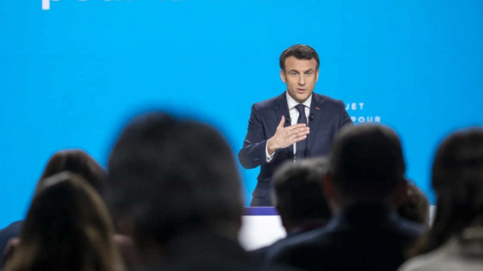 macron.jpeg