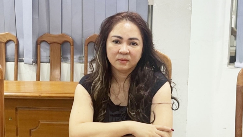 nguyen_phuong_hang_bi_bat.jpg