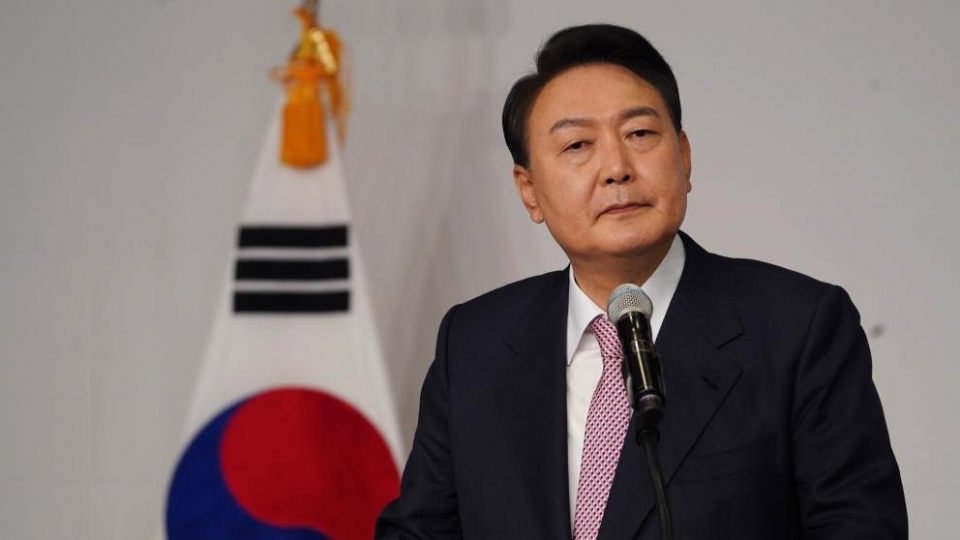 tan Tong thong Han Quoc Yoon Suk-yeol -tan hoa xa.jpg