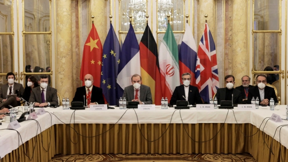 dam_phan_hat_nhan_be_tac_my_va_iran_do_loi_cho_nhau.jpg
