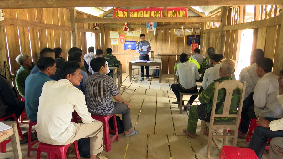 hau_het_dang_vien_tai_chi_bo_thon_2_xa_tra_linh_huyen_nam_tra_my_tinh_quang_nam_da_ra_khoi_ho_ngheo.jpg