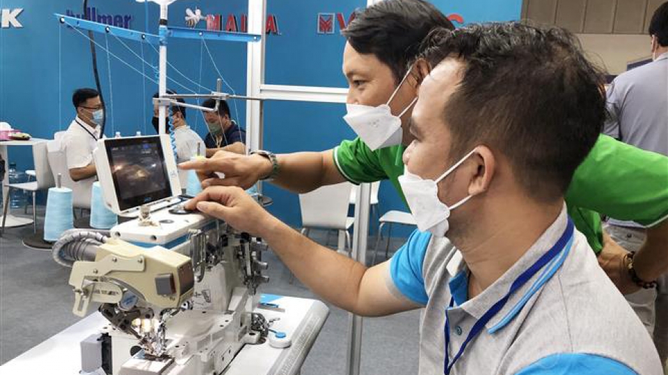 av new enterprises.jpg