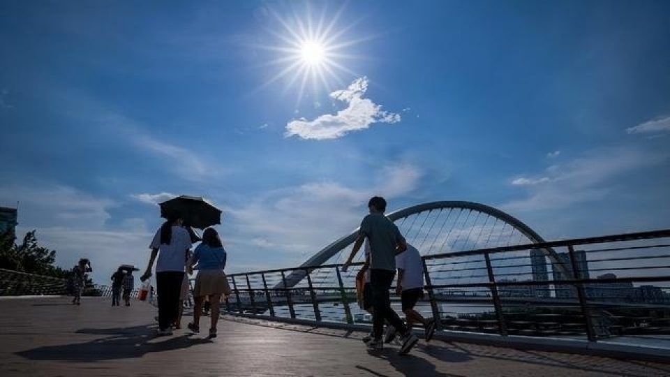 nang nong Trung Quoc -xiaoxiang morning news.jpg