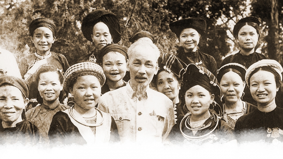 Main Cover Gin giu thi hai chu tich Ho Chi Minh.jpg